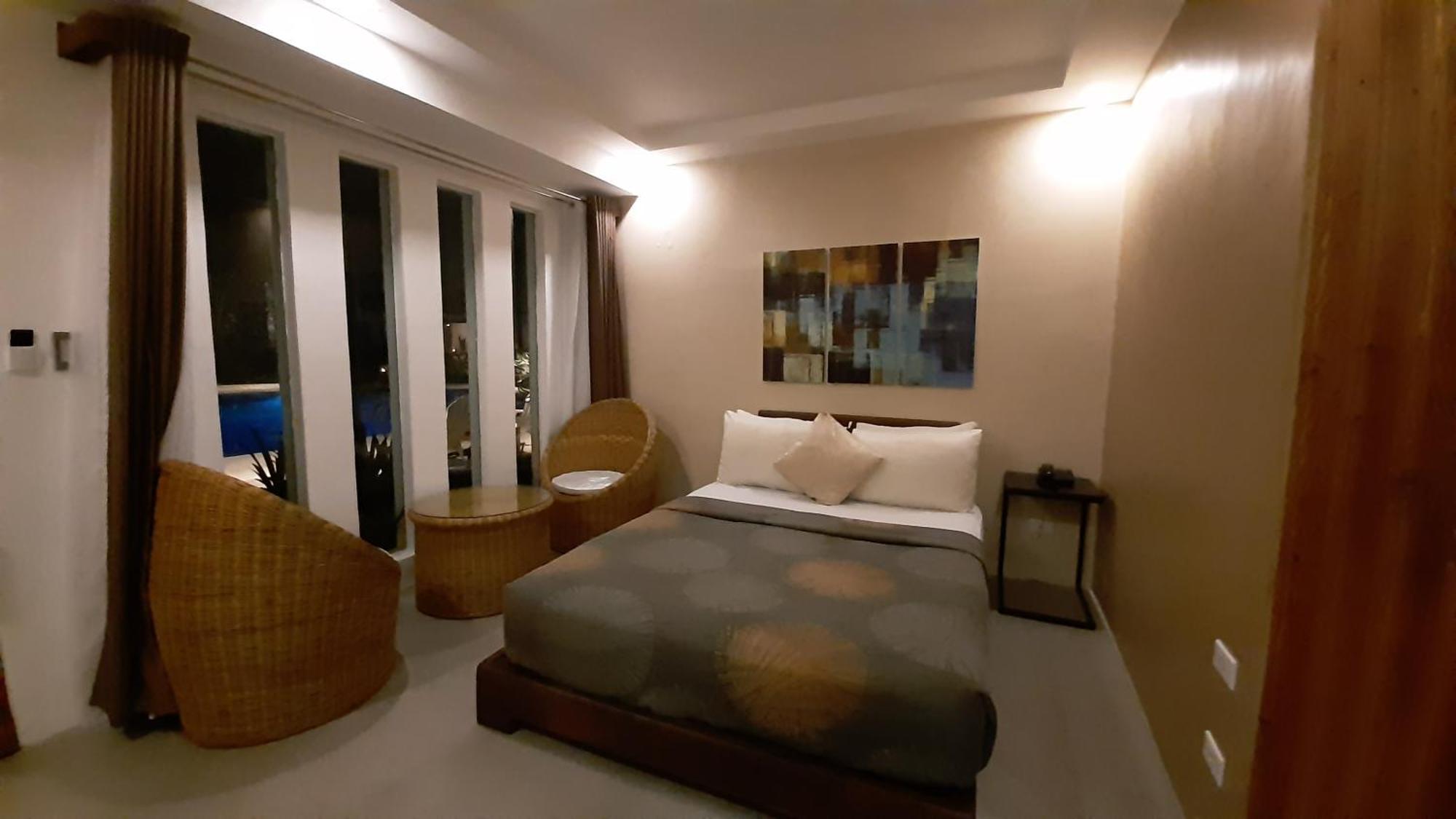Urban Sands Hotel Iloilo Ngoại thất bức ảnh