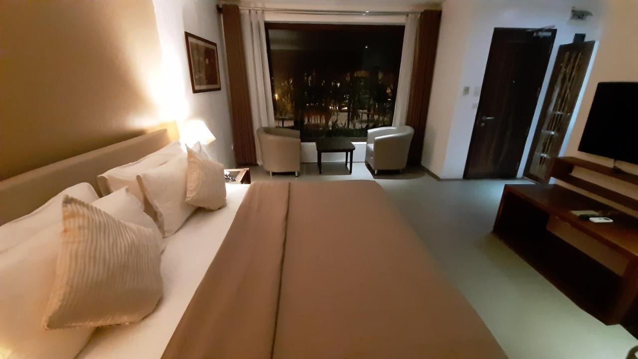 Urban Sands Hotel Iloilo Ngoại thất bức ảnh