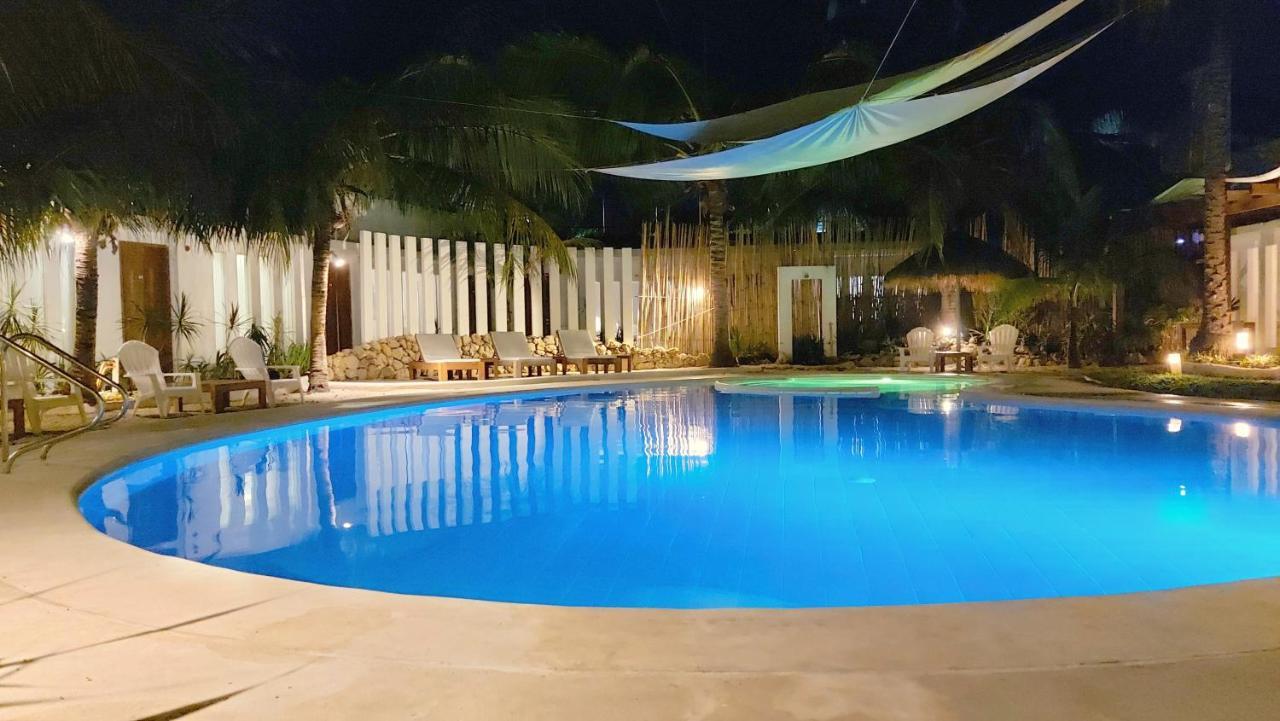 Urban Sands Hotel Iloilo Ngoại thất bức ảnh